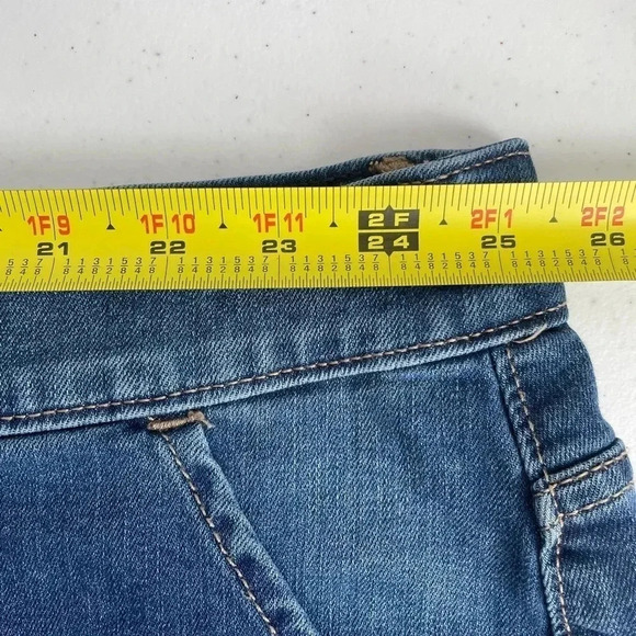 Lane Bryant  Girlfriend Mid‎ Rise Jean Shorts  Women's Plus Size 28 GUC! 0105 - Picture 9 of 9